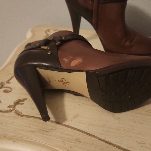 Cole Haan leather bootie - Picture 3 of 5